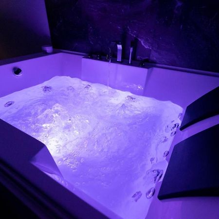 B&B Chiaro Di Luna Barletta Dış mekan fotoğraf