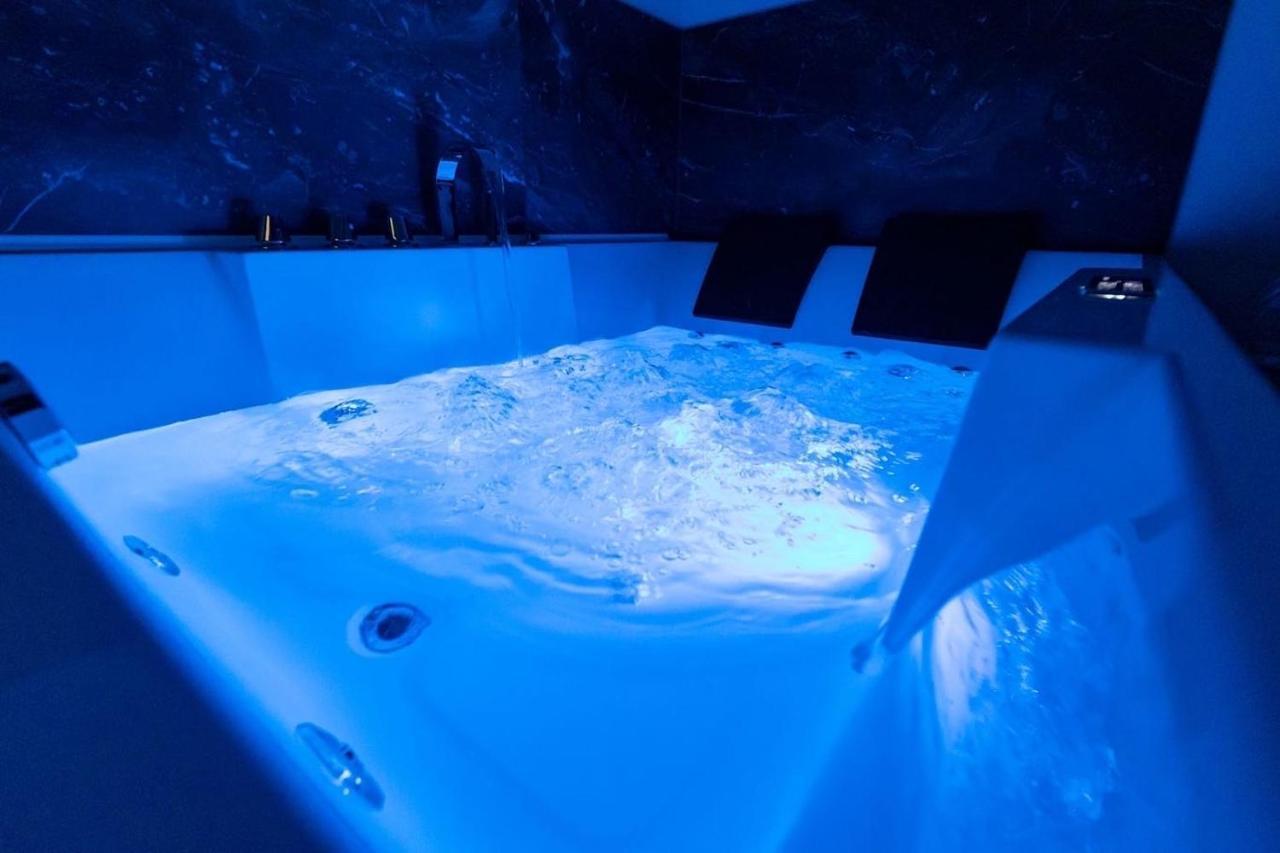 B&B Chiaro Di Luna Barletta Dış mekan fotoğraf