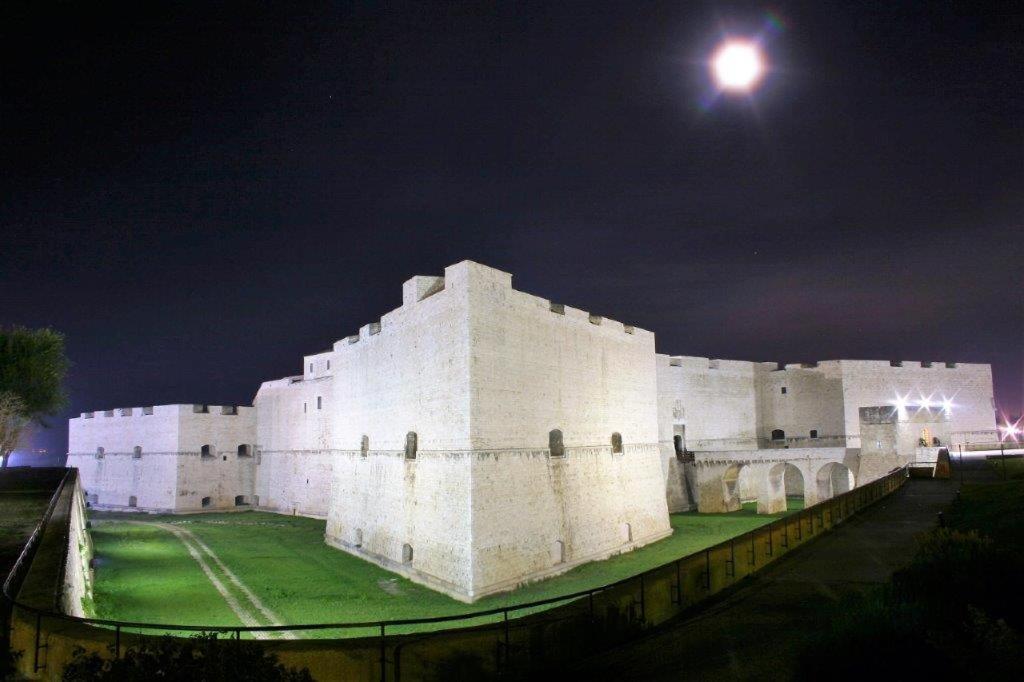 B&B Chiaro Di Luna Barletta Dış mekan fotoğraf